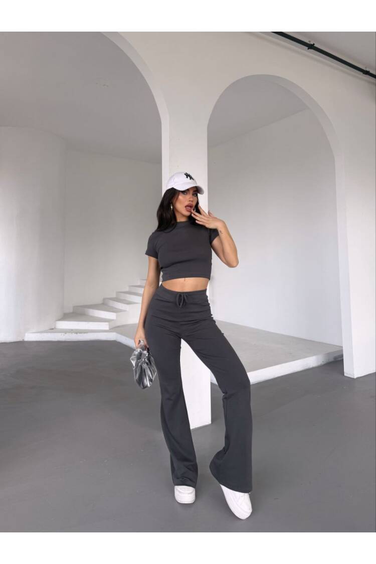 Crop Team - Ezgi Nisantasi - Globality Store - Women Clothes Wholesale Turkey