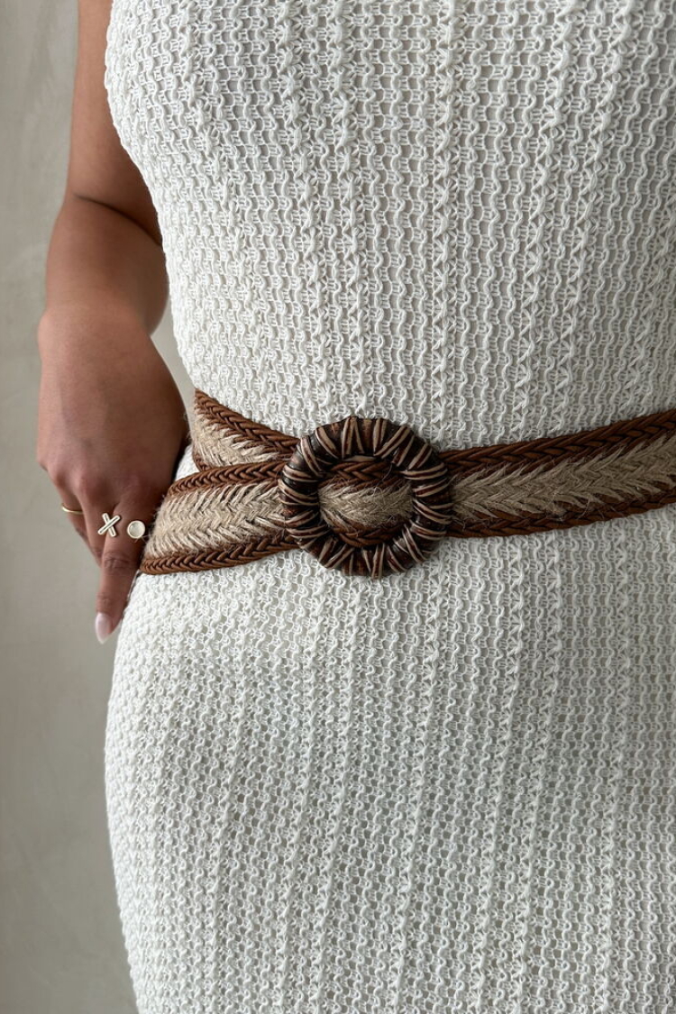 Lace Dress With Belt - Raw