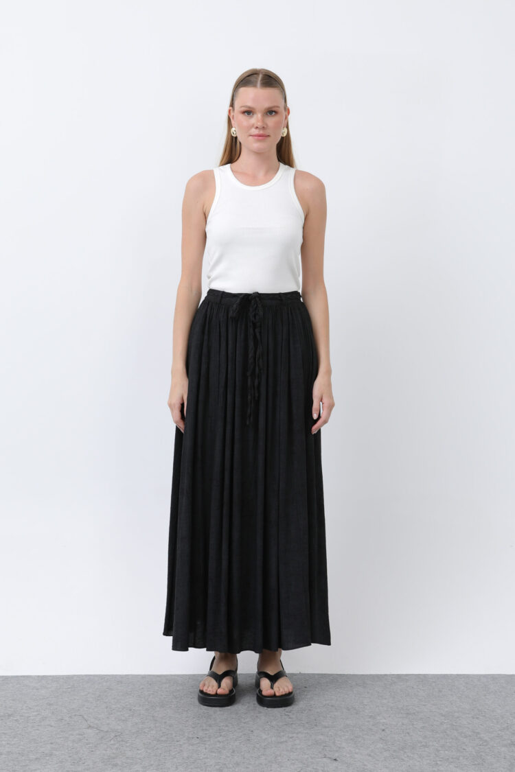 Women's Belt Detailed Pleated Skirt