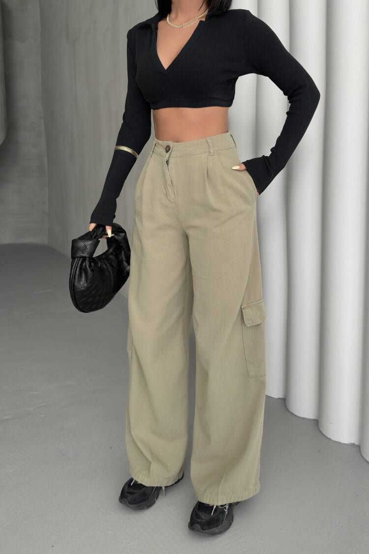 Cargo Pocket Gabardine Pants