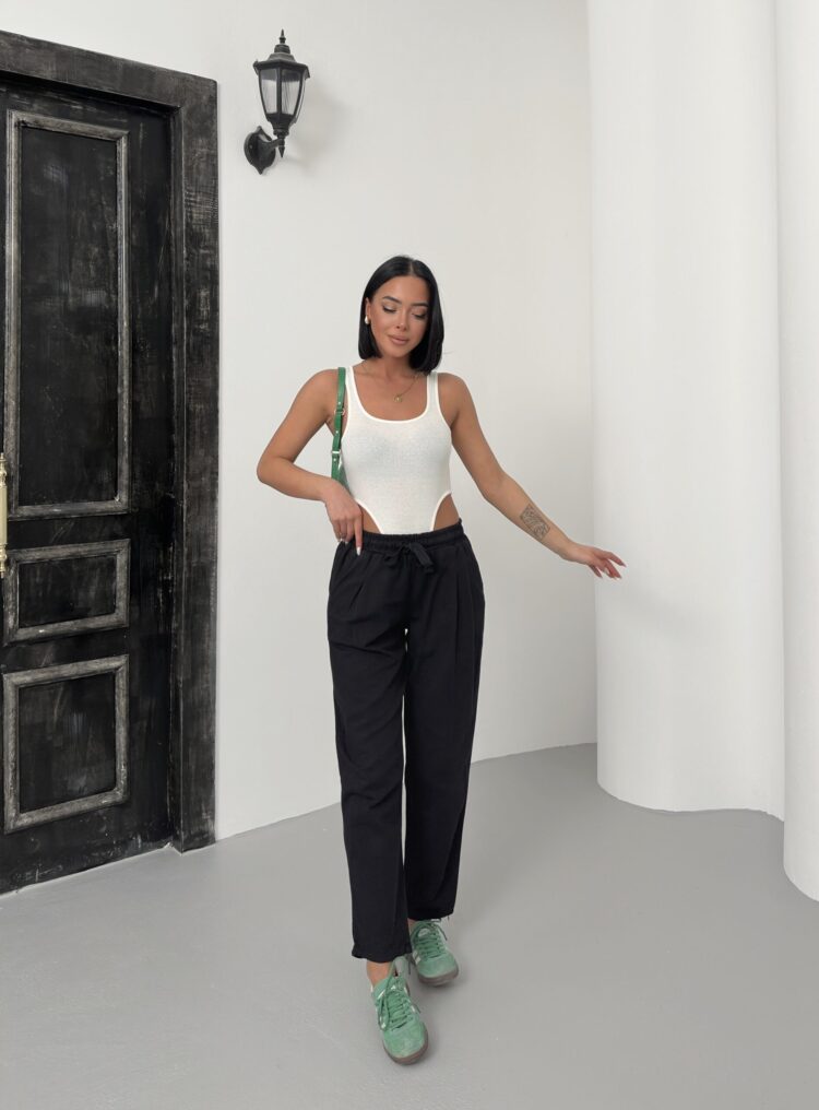 Drawstring Carrot Leg Pants