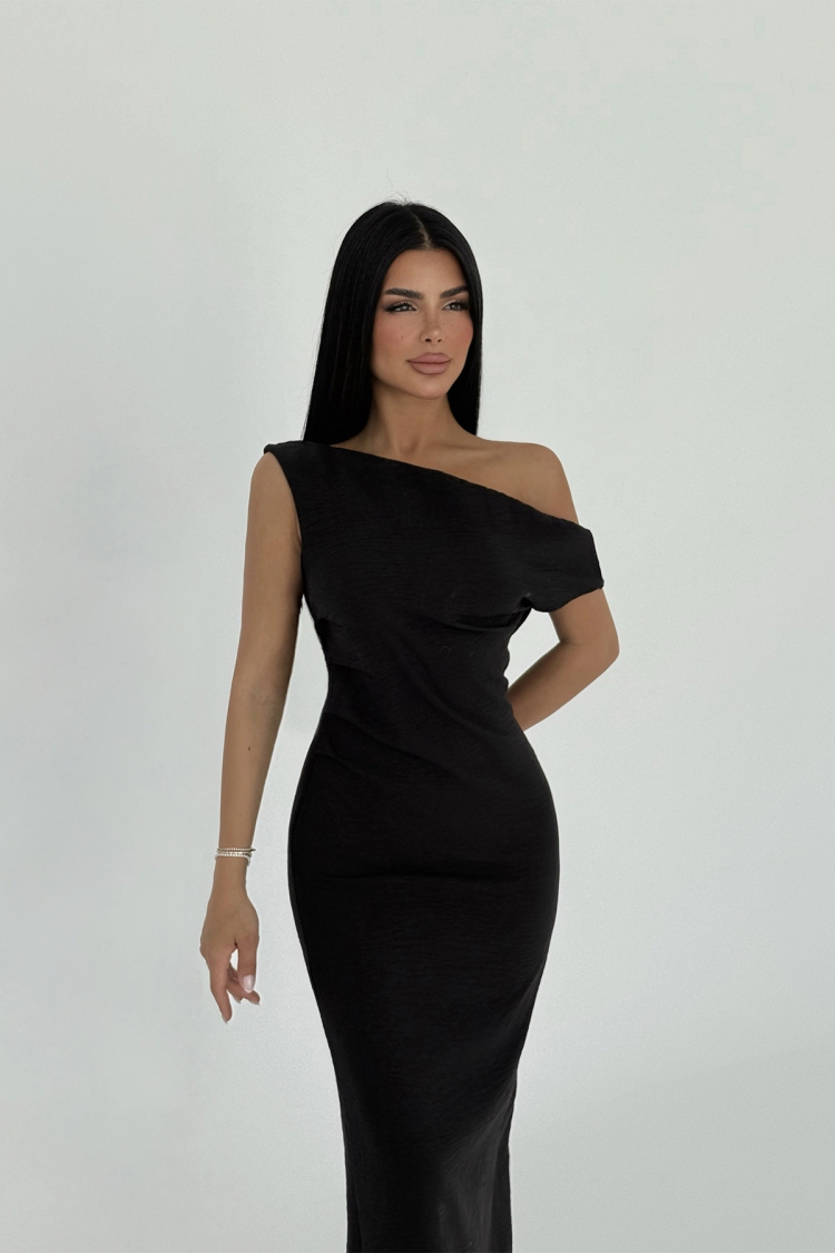 Slit Detail Pleated Dress