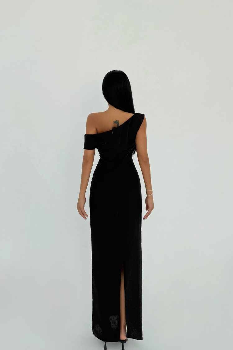 Slit Detail Pleated Dress