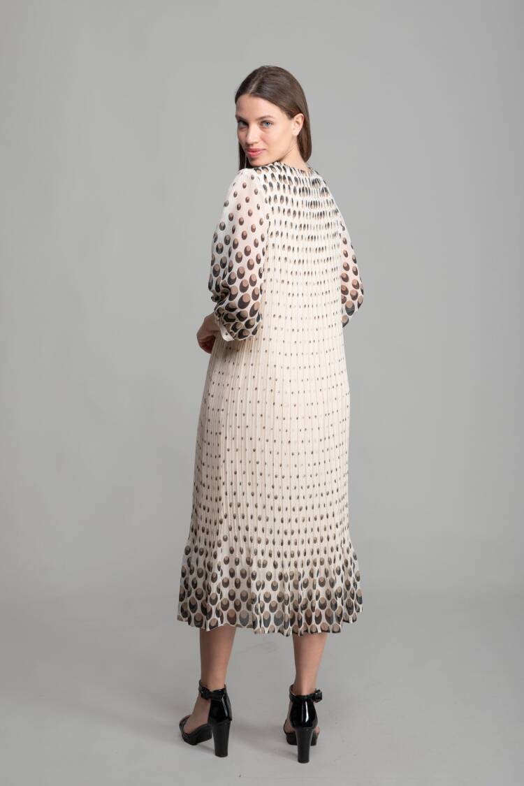 Round Neckline Polka Dot Chiffon Dress - GUMANIZE - Globality Store - Women Clothes Wholesale Turkey