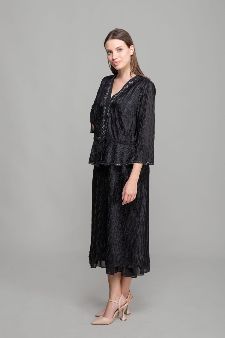 V Neck Pleated Jacquard Dress - GUMANIZE - Globality Store - Women Clothes Wholesale Turkey