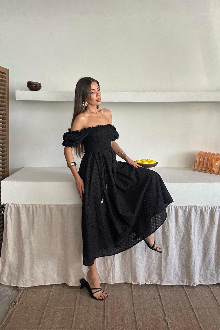 WholesaleGipeli Embroidered Dress