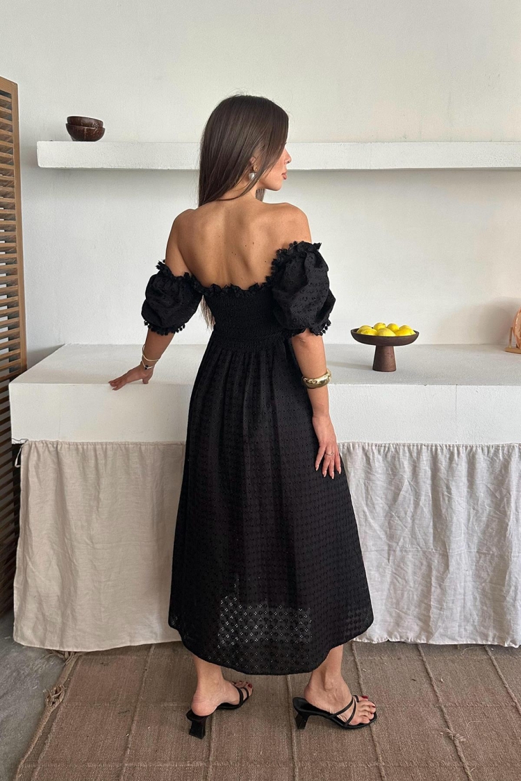 WholesaleGipeli Embroidered Dress