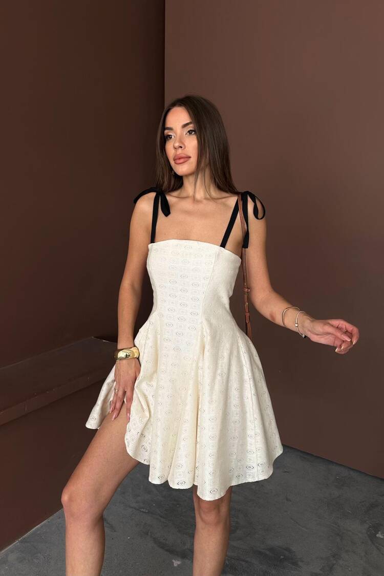 Wholesale Beige Shoulder Lace Dress