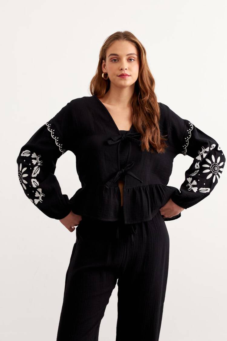 Embroidery Detailed Front Tie Muesli Blouse Black