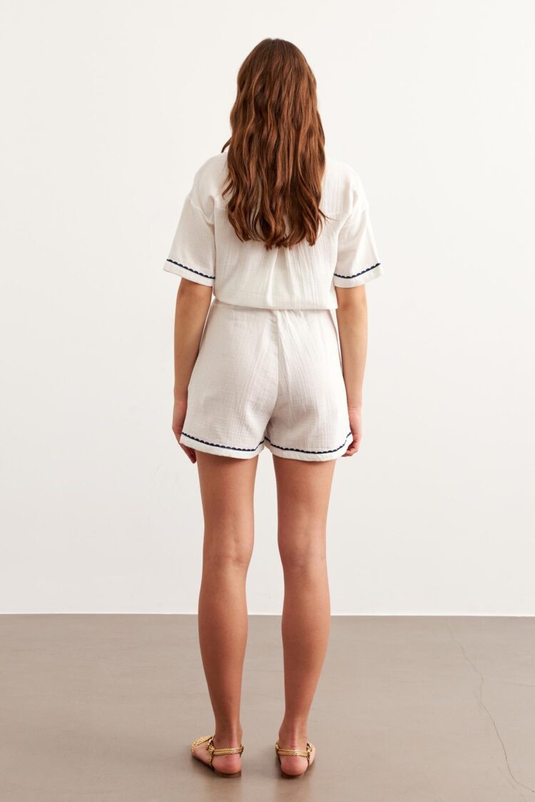 Embroidery Detailed Buttoned Mueslin Shirt