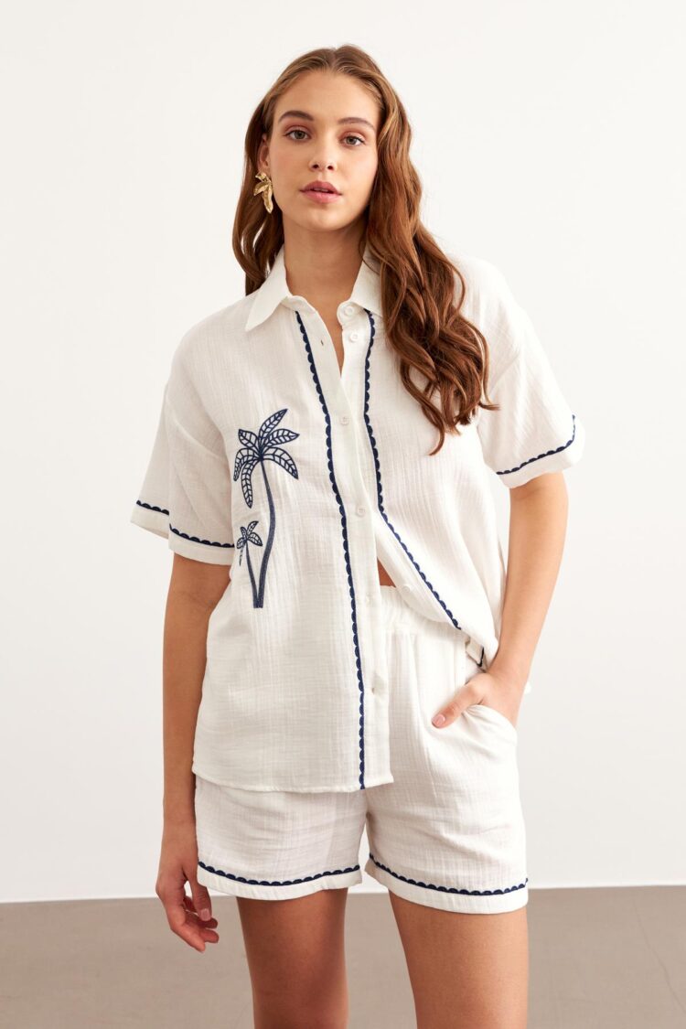 Embroidery Detailed Buttoned Mueslin Shirt