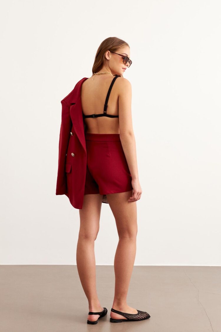 Button Detailed Side Zipper Shorts Burgundy