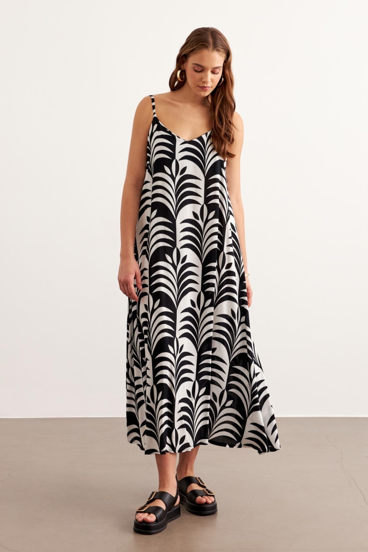 Long Dress With Sleeves Straps Black-white