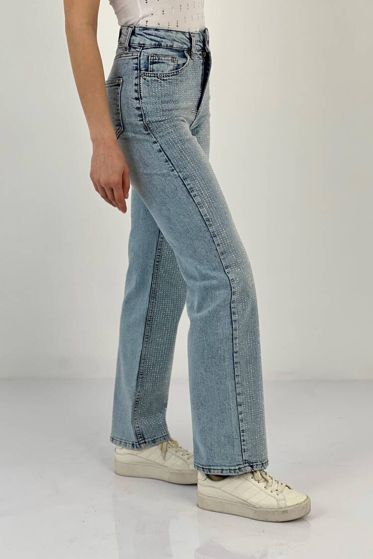Lycra White Leg Denim A Blue/L Blue Full Stone Make.