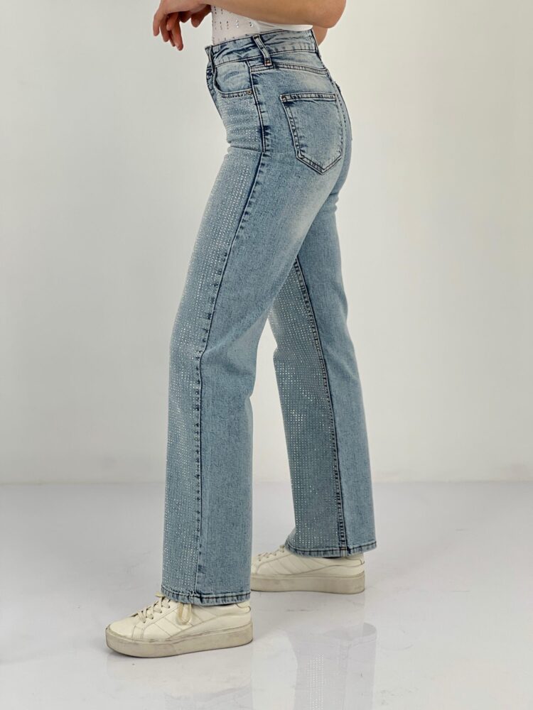 Lycra White Leg Denim A Blue/L Blue Full Stone Make.
