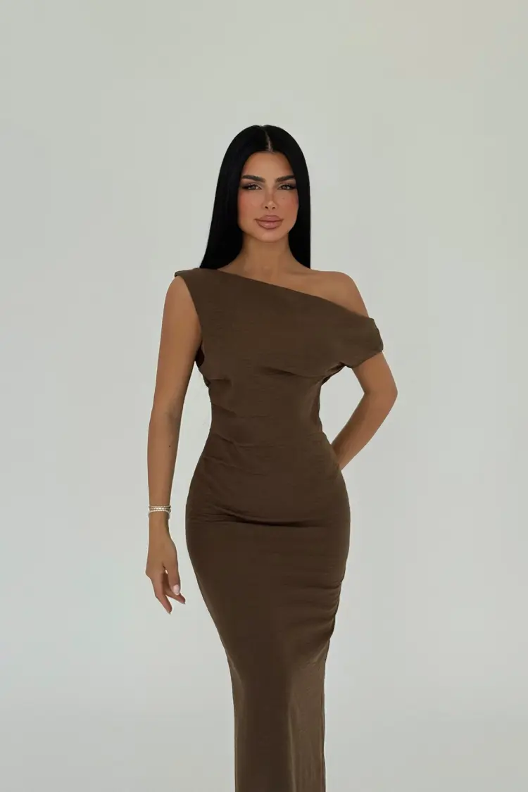 Slit Detail Pleated Dress
