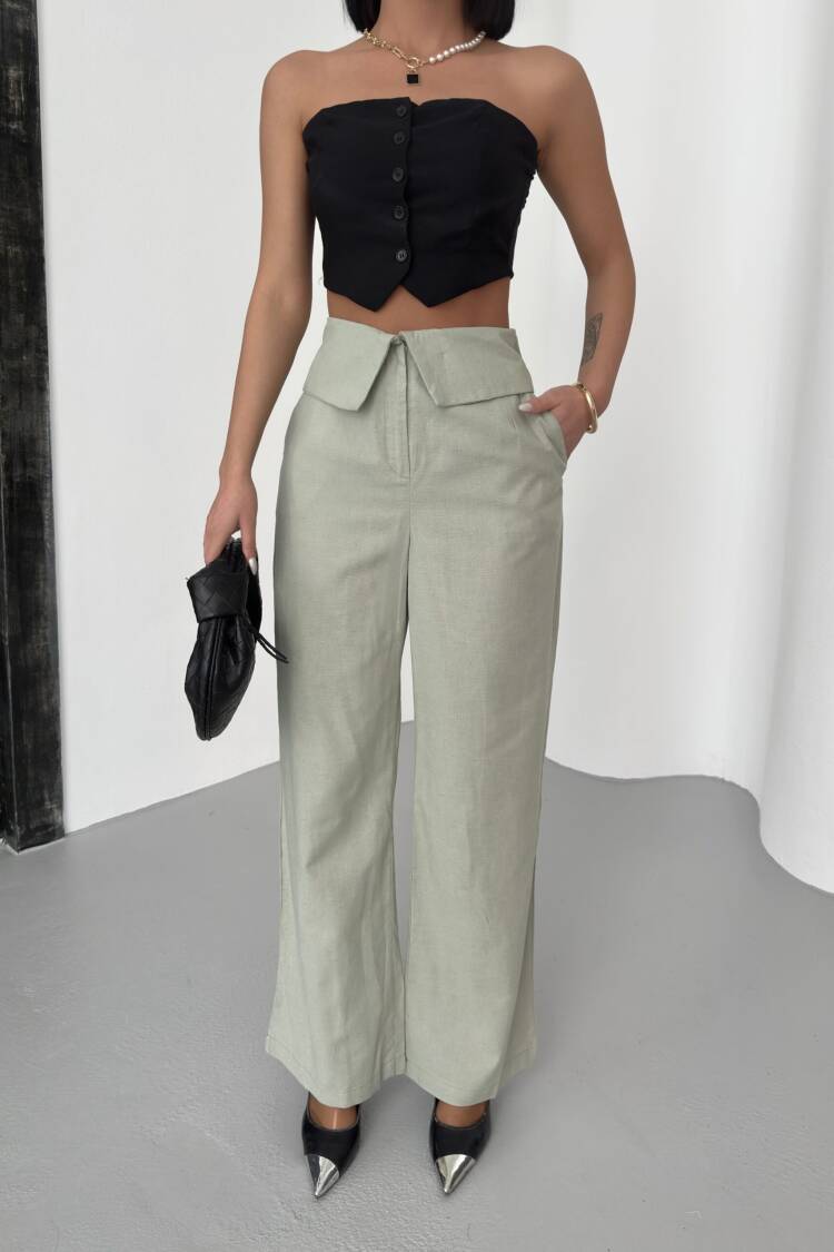 Pleated Linen Pants
