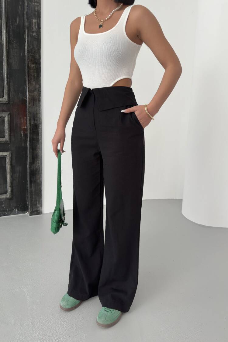 Pleated Linen Pants