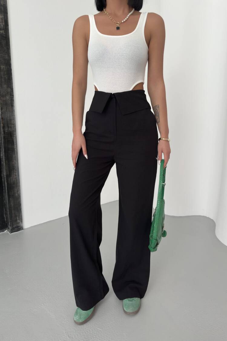 Pleated Linen Pants