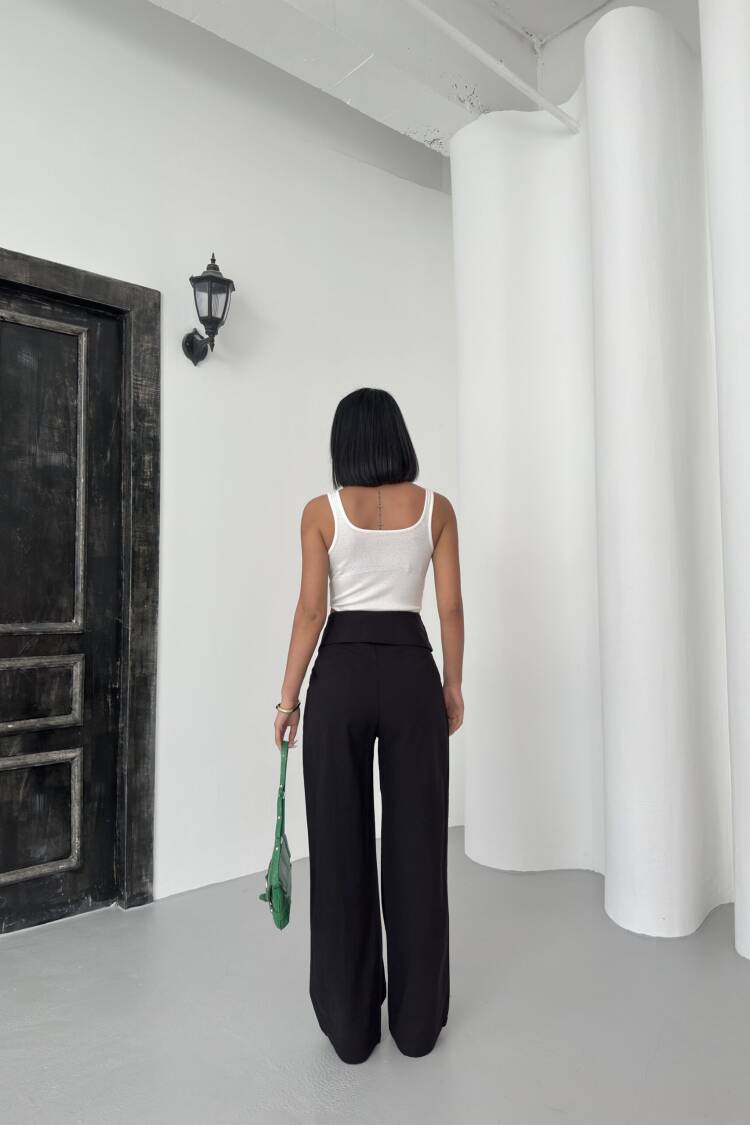 Pleated Linen Pants