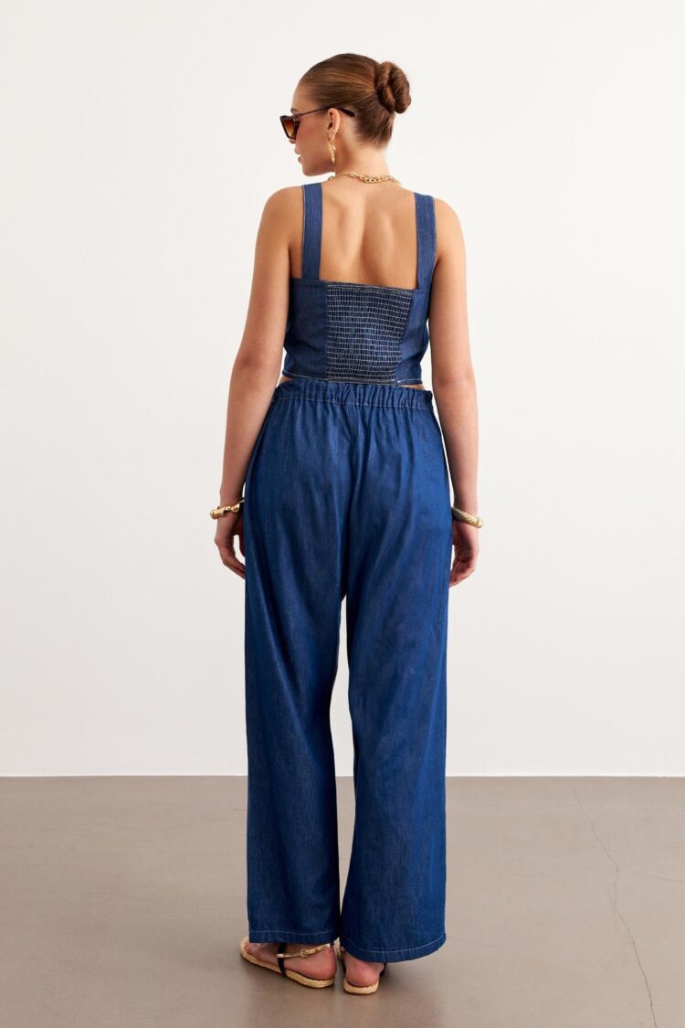Elastic Waist Buttoned Jeans Rins Wash - Navy