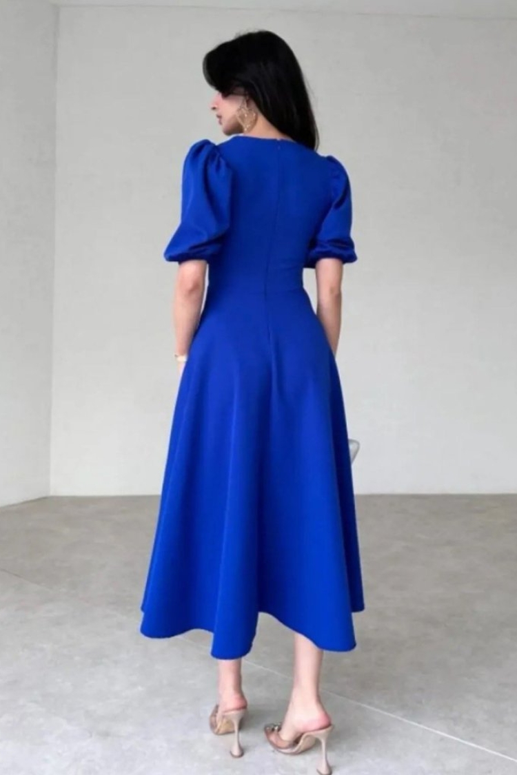 Women's Short Balloon Sleeve Crew Neck Wide Cut Janjan Crepe Dress