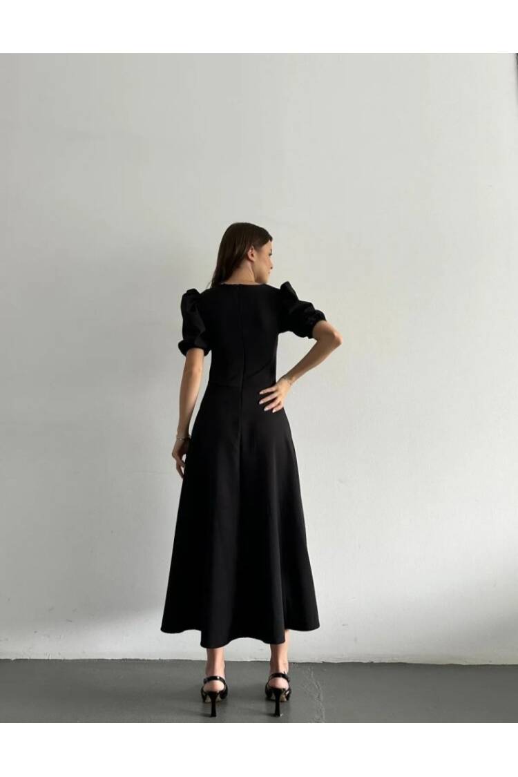 Women's Short Balloon Sleeve Crew Neck Wide Cut Janjan Crepe Dress