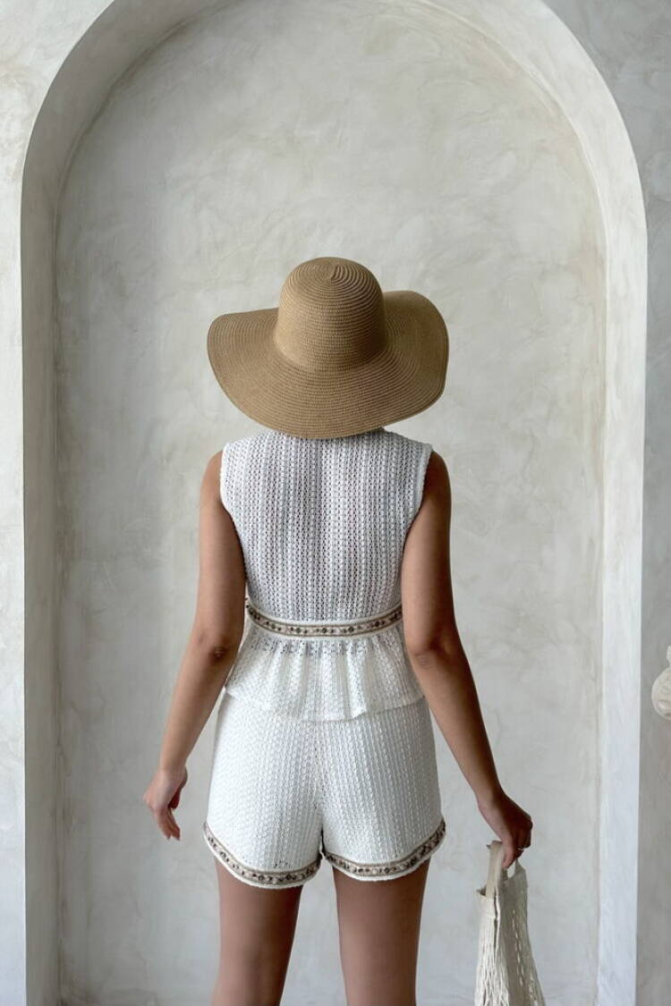 Stripe Detailed Lace Shorts - Raw