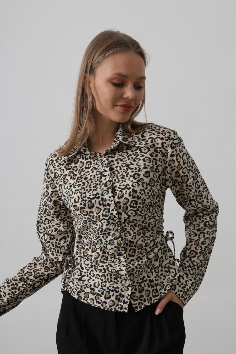 Leopard Shirt With Ruffles On The Sides - Leopard
