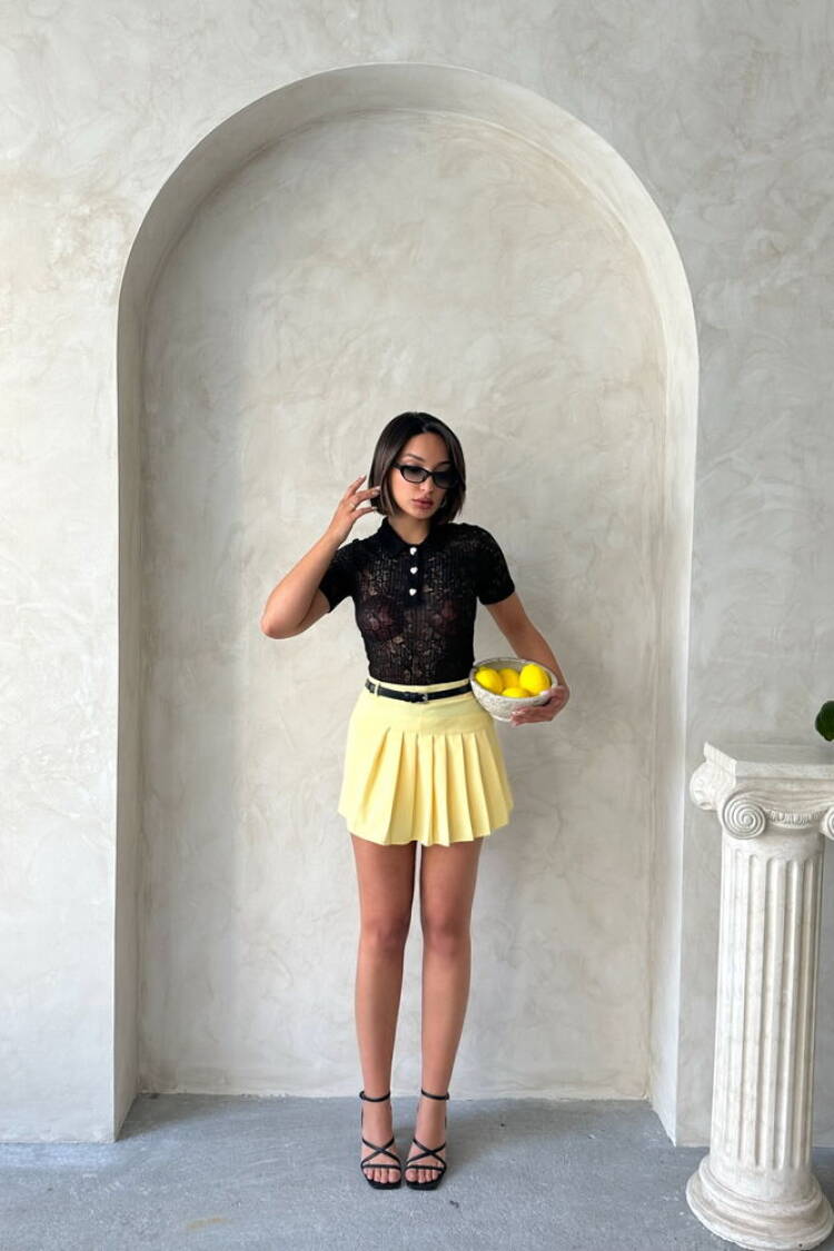 Lace Shirt Collar Blouse