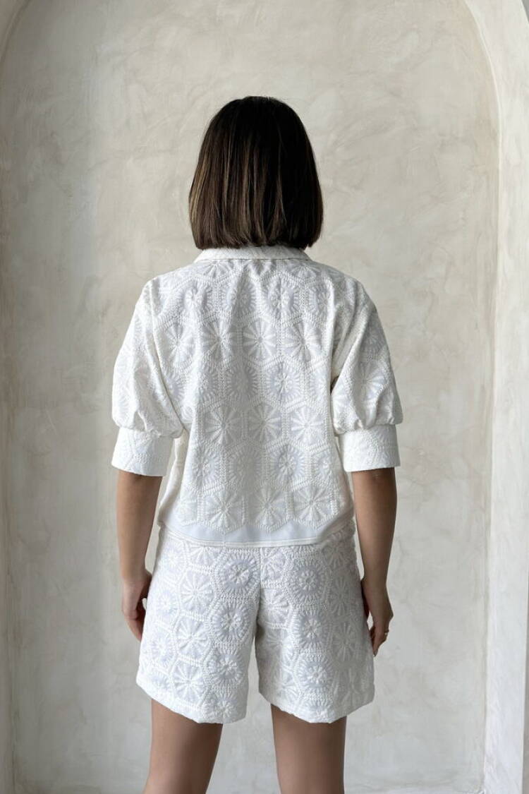 Embroidered Shorts - Cream