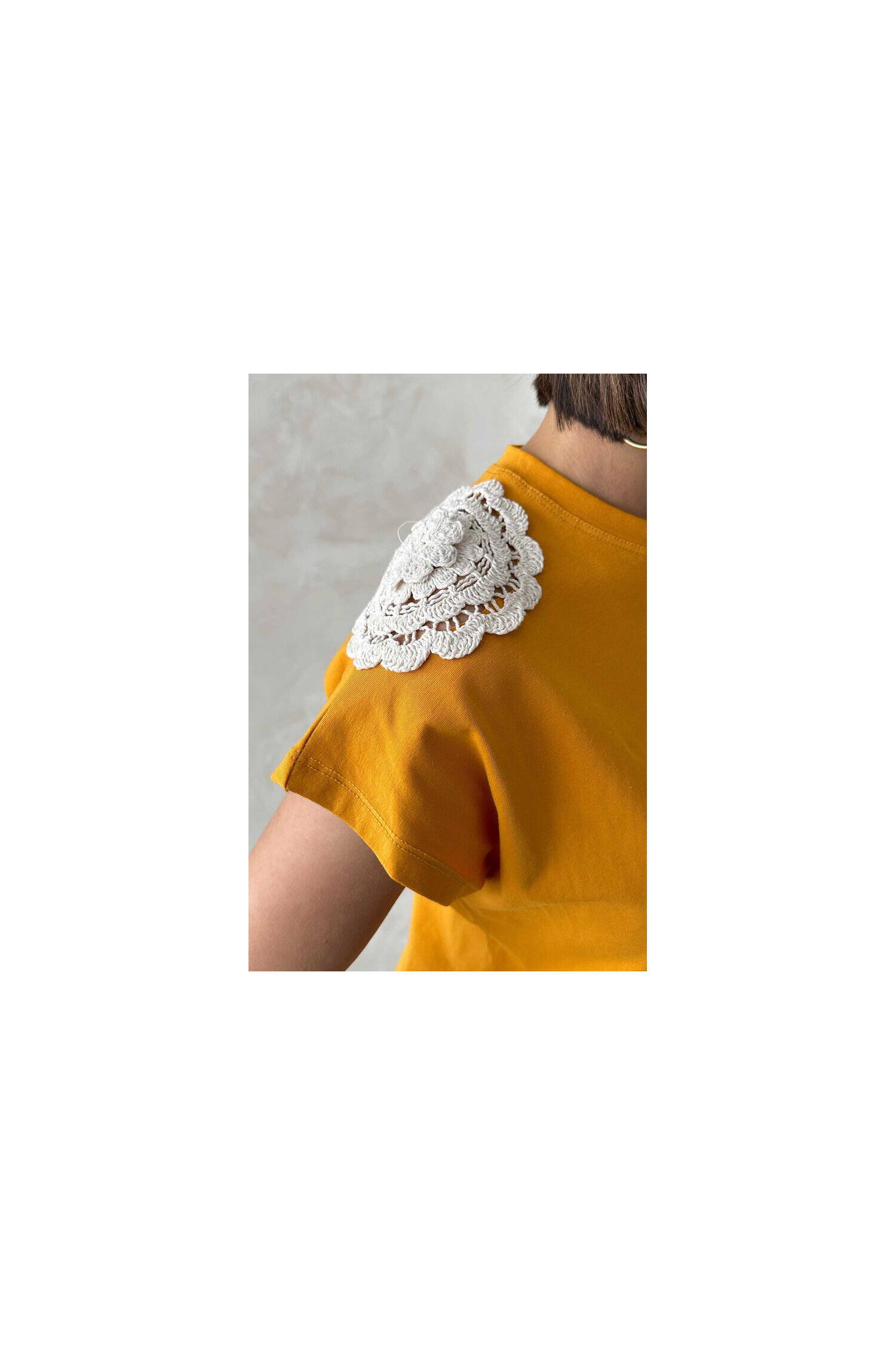Shoulder Lace Tshirt - Brand: Topshow - Women's Clothing Wholesale - Globality Store