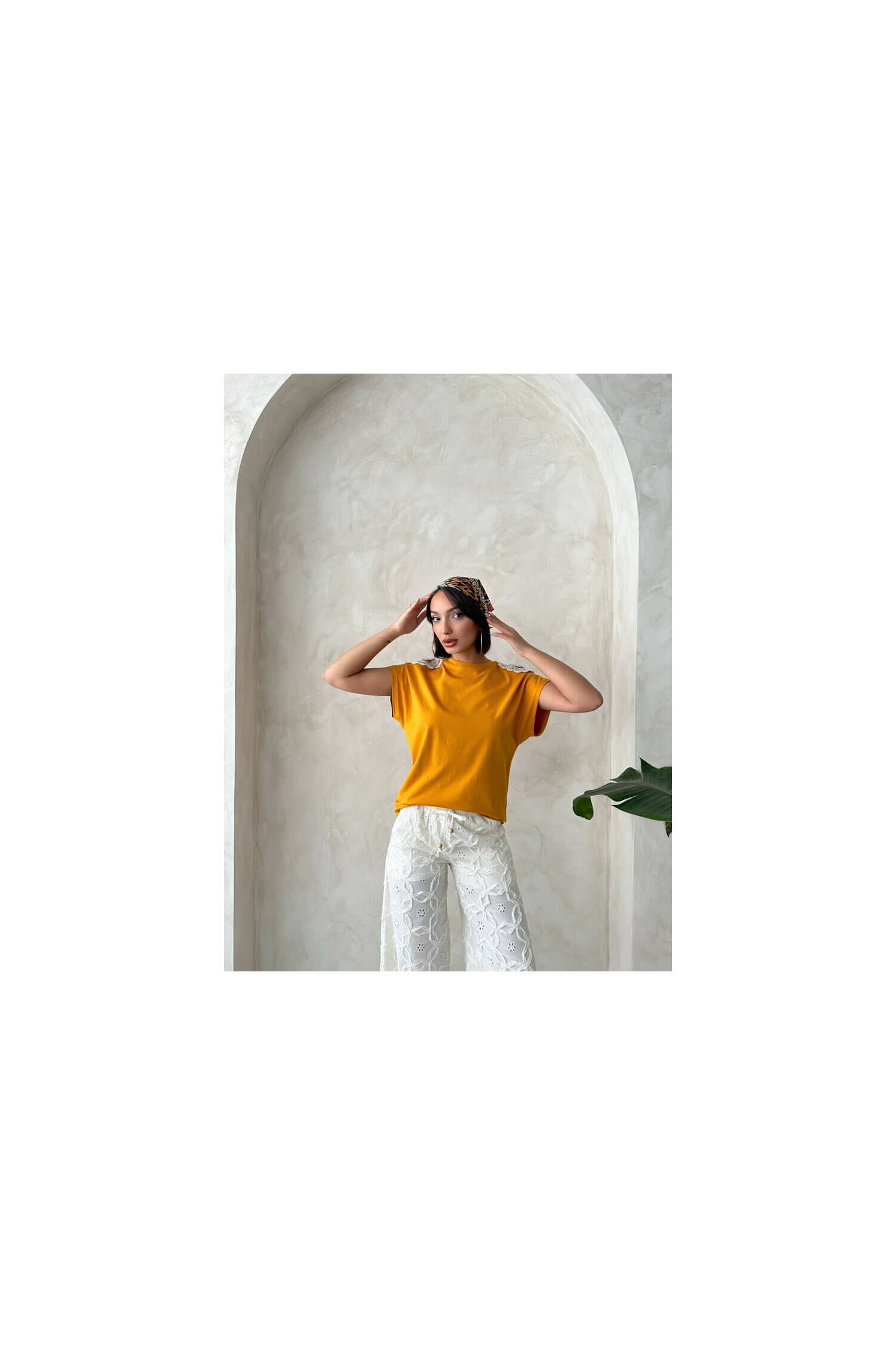 Shoulder Lace Tshirt - Brand: Topshow - Women's Clothing Wholesale - Globality Store
