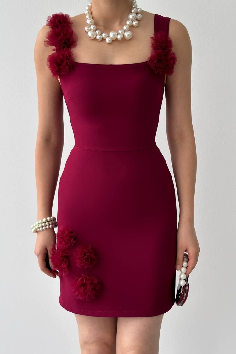 Ques Mini Dress