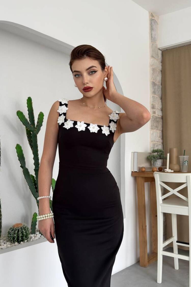 Ming Floral Detailed Dress