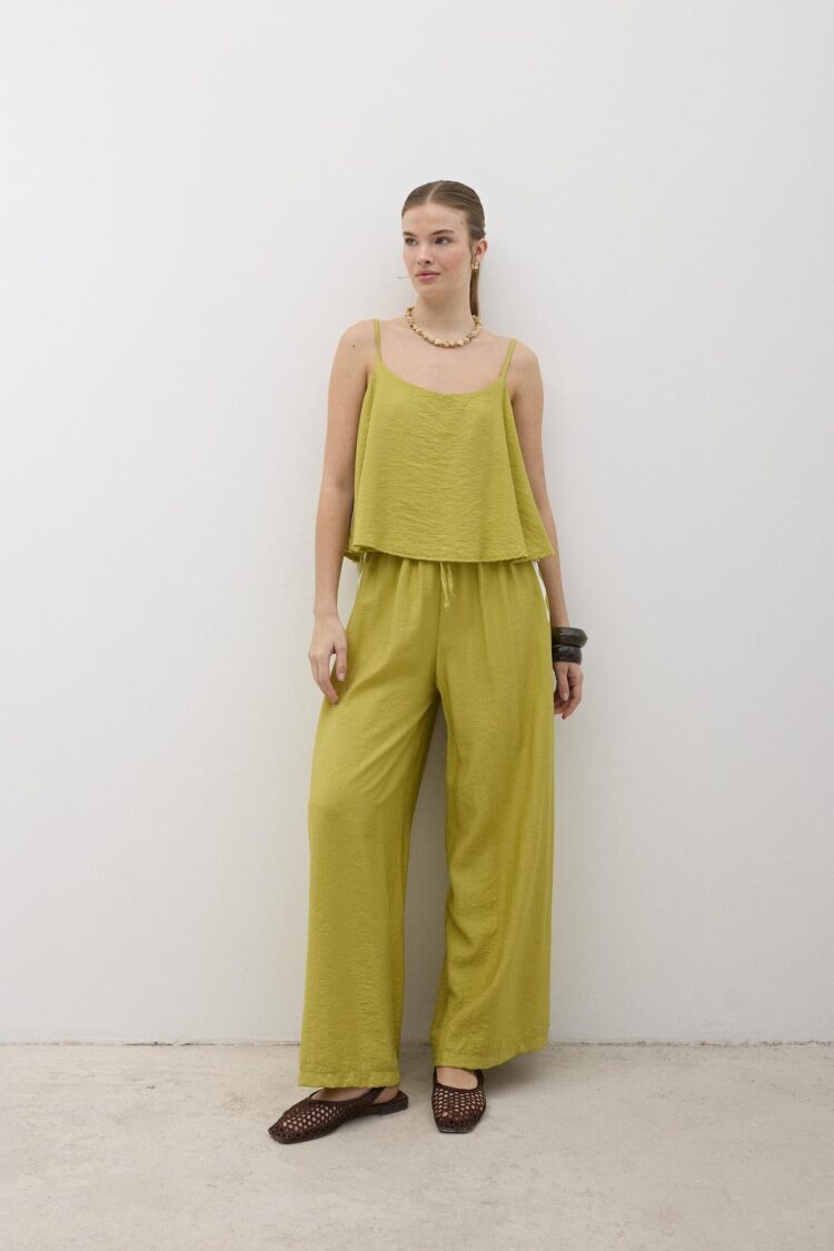 Elastic Waist Water Stone Detailed Pants Oil