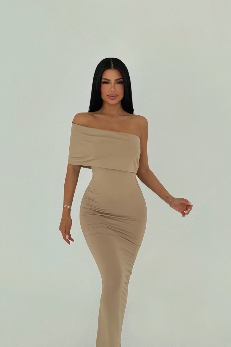Soil Madonna Collar Long Dress