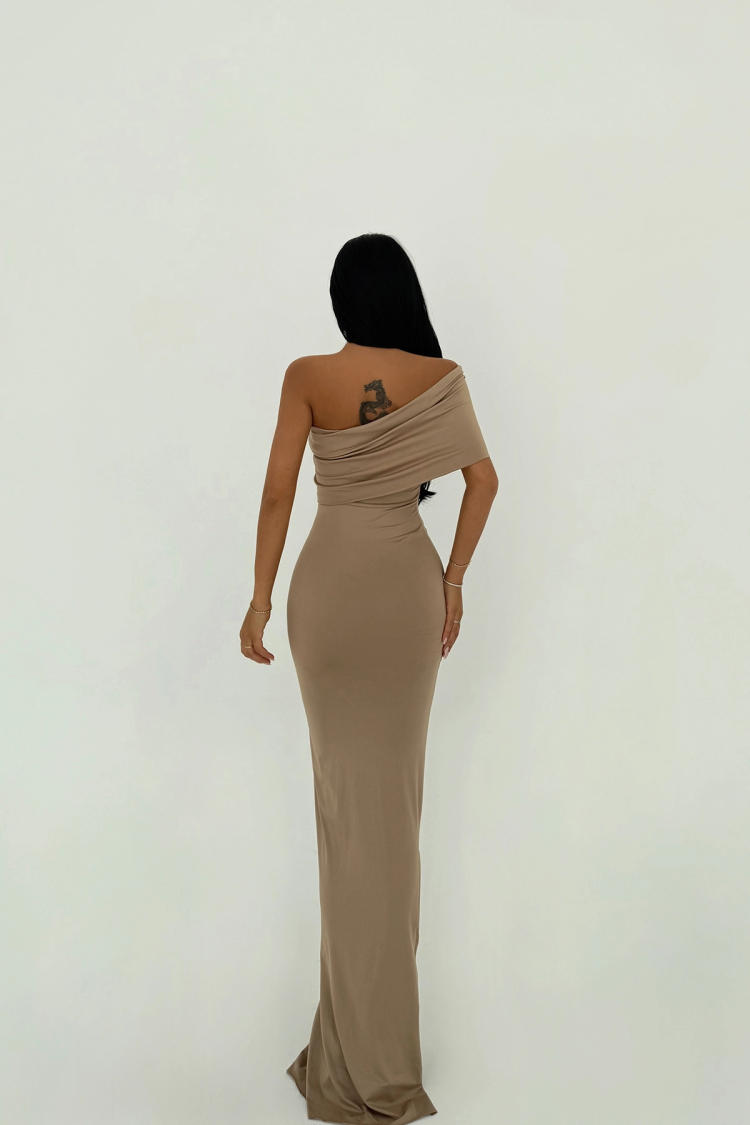 Soil Madonna Collar Long Dress