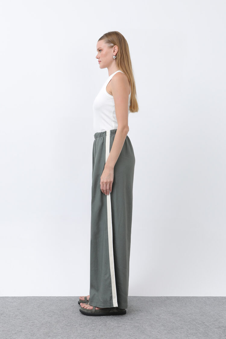 Women's Sides Grosgrain Elastic Waist Pants