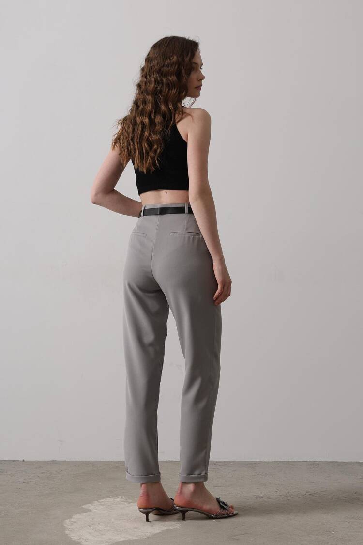 Carrot Pants With Belt