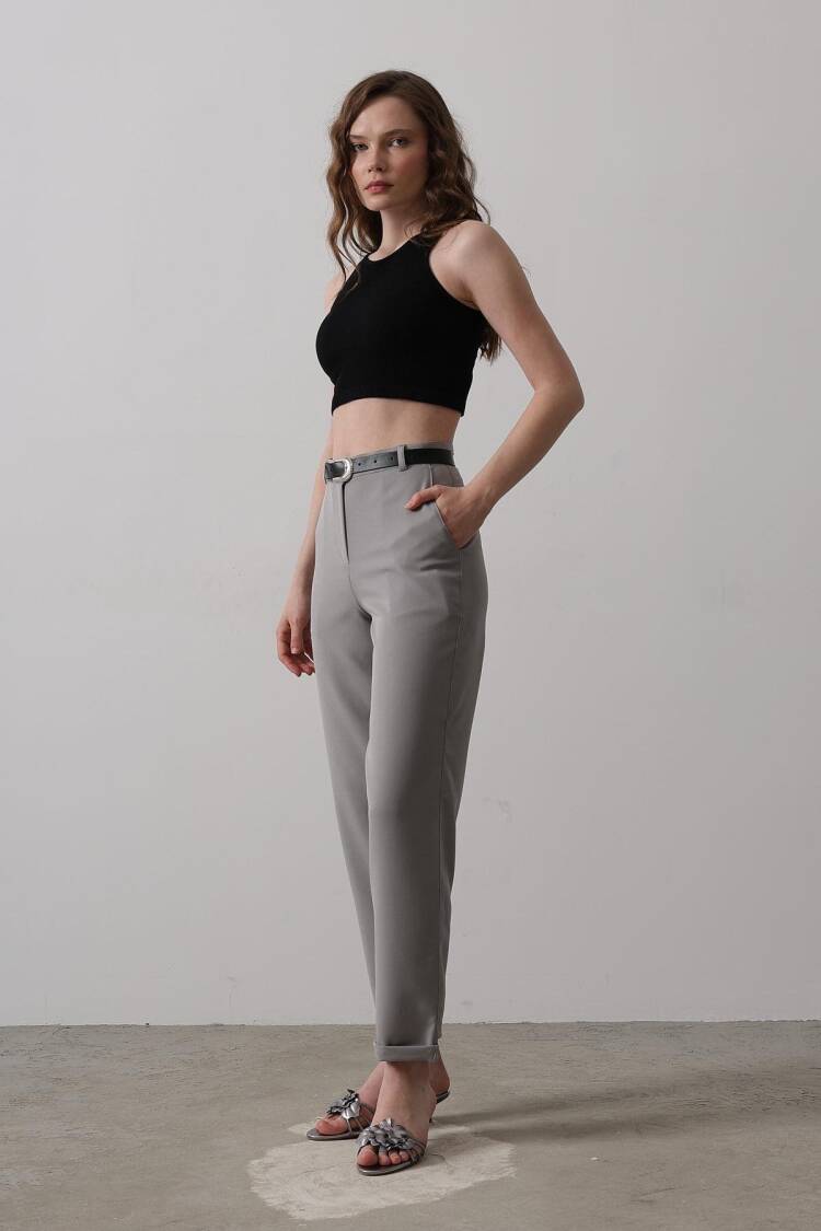 Carrot Pants With Belt