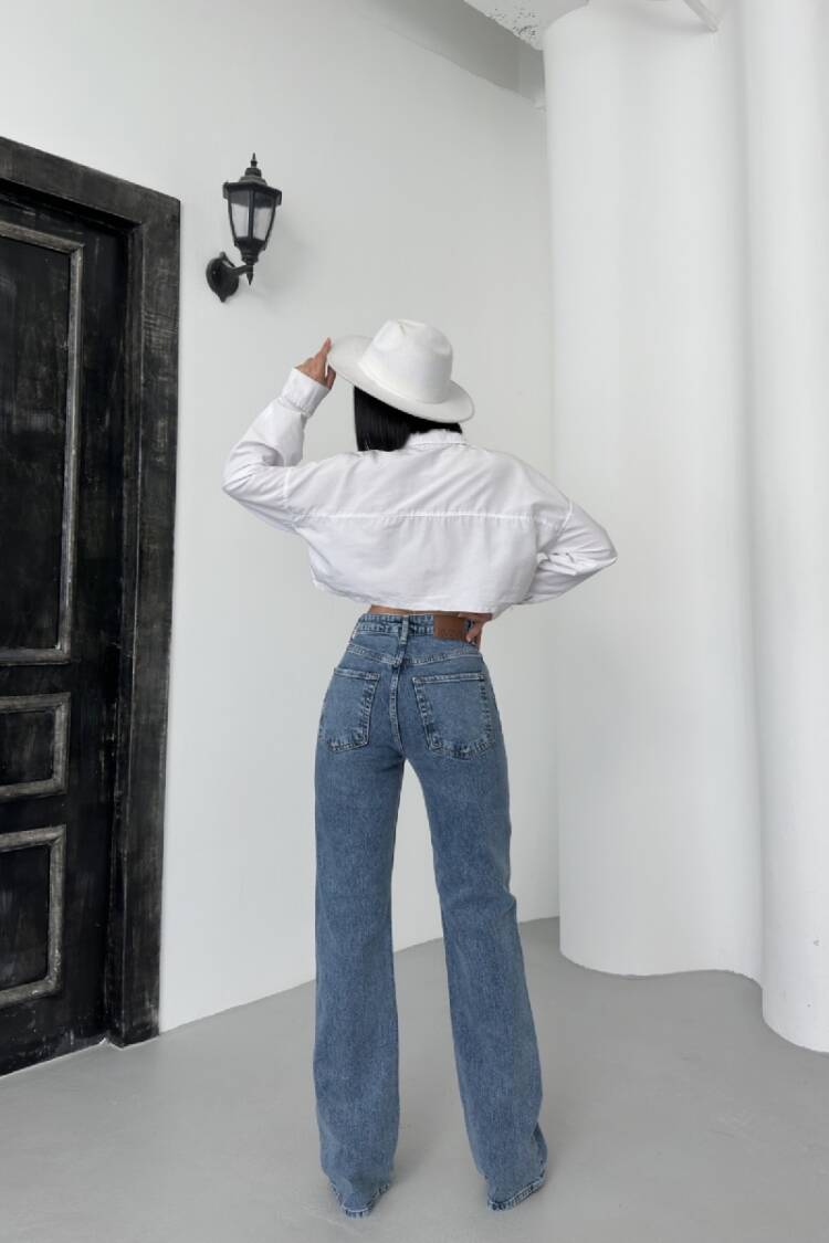High Waist Straight Jeans