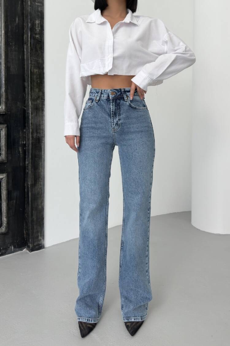 High Waist Straight Jeans - Brand: XLove - Women's Clothing Wholesale - Globality Store