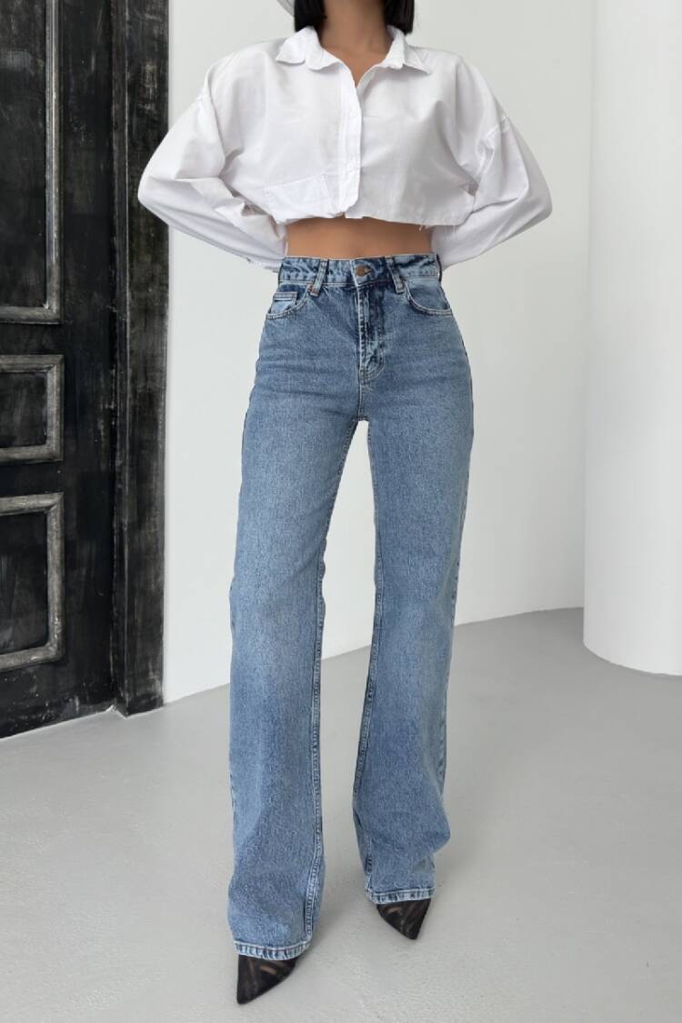 High Waist Straight Jeans
