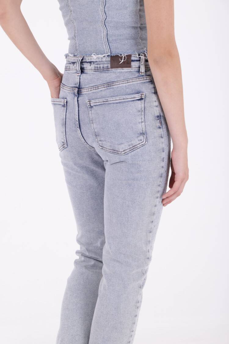 Scatter Star Mom Fit Jeans