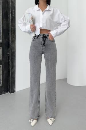 High Waist Straight Jeans - Brand: XLove - Women's Clothing Wholesale - Globality Store