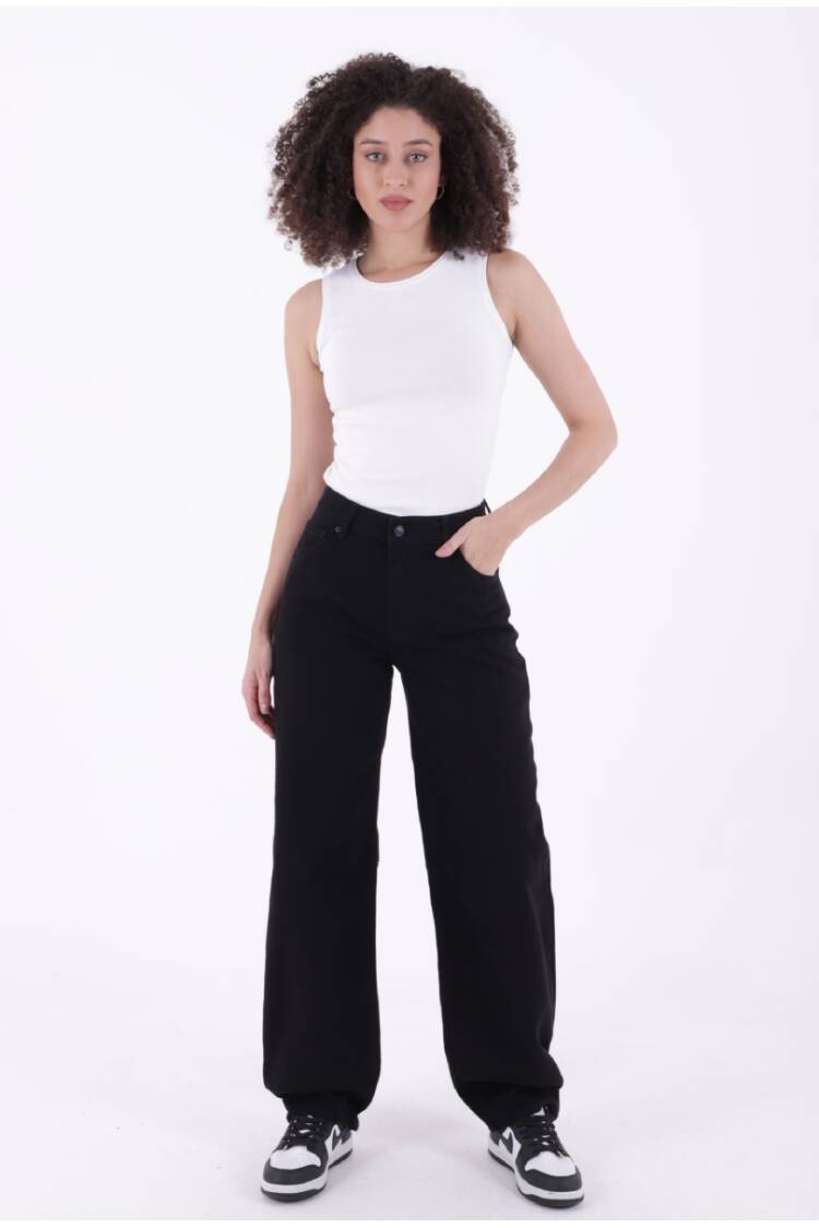 Baggy Jeans With Array Pencils - Brand: XLove - Women's Clothing Wholesale - Globality Store