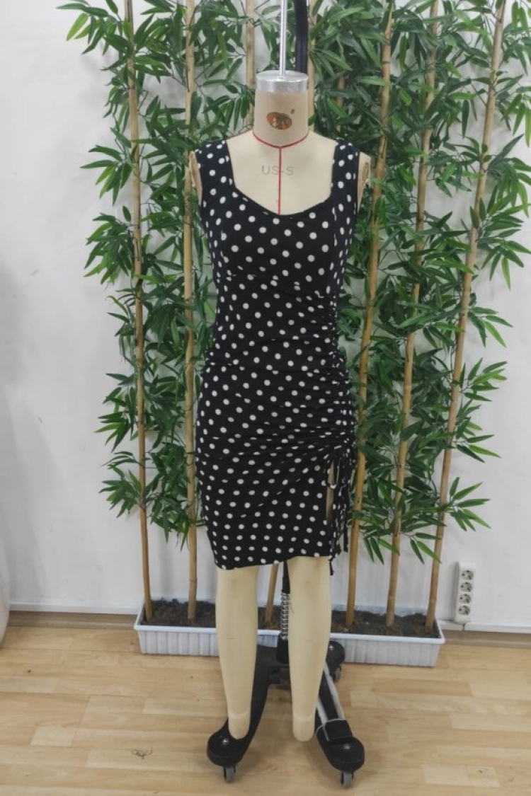 Women's Strappy Round Neckline Heart Neckline Side Ruffle Slit Detailed Polka Dot Knitted Crepe Dress - Black