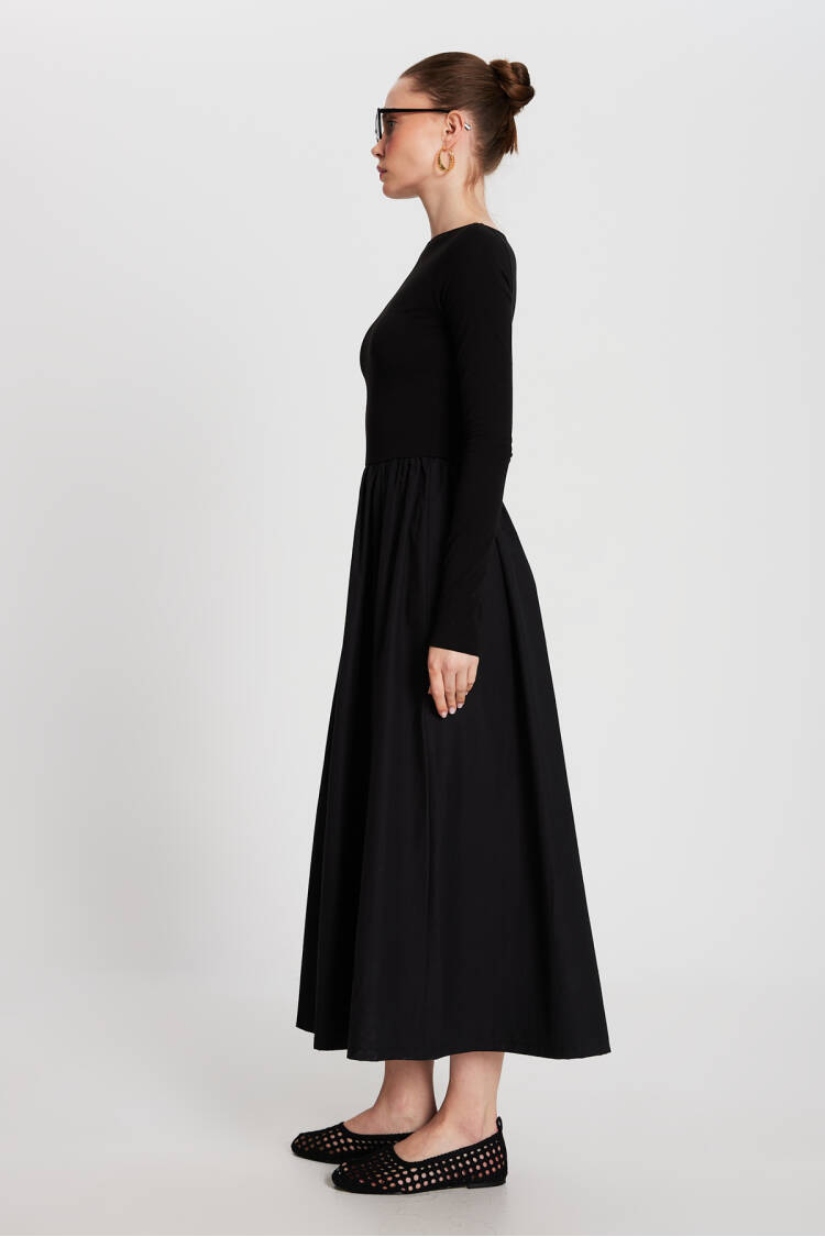 Black Knitted And Woven Garnished Dress 29155