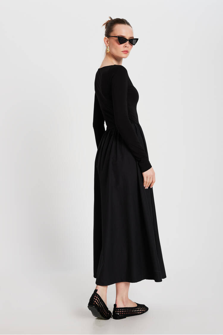 Black Knitted And Woven Garnished Dress 29155
